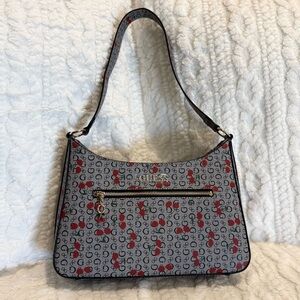 🍒Guess Grey and CHERRIES  Shoulder Bag🍒 NWT🍒